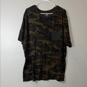 EUC GAP Men's Short Sleeve Camo Tee Size XXL #127